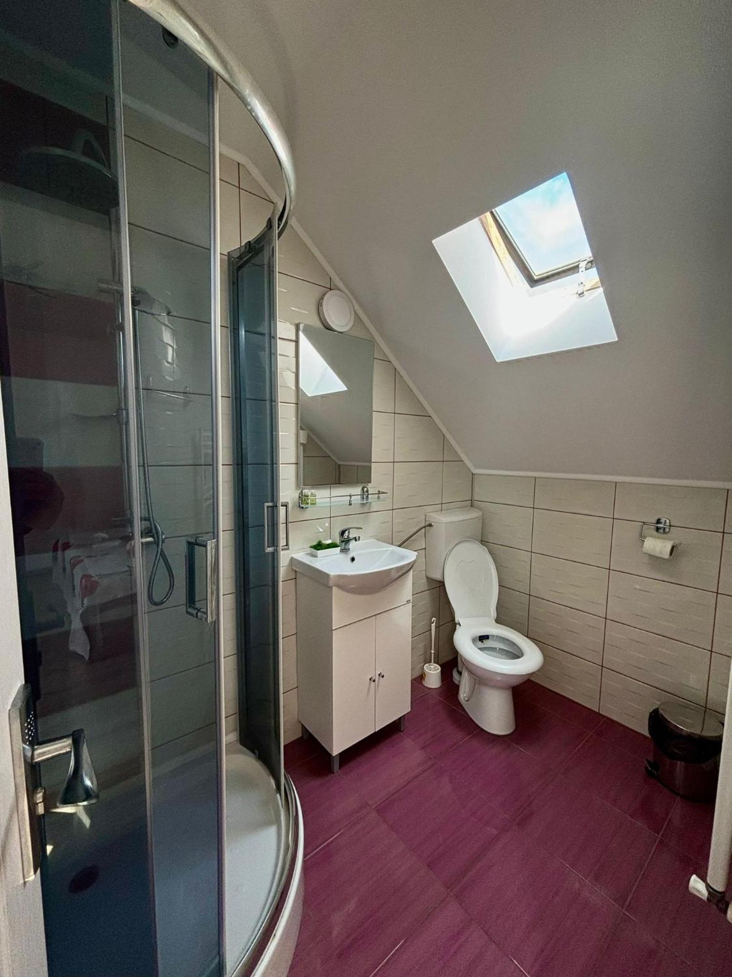 Calypso Rooms Făgăraş Zewnętrze zdjęcie